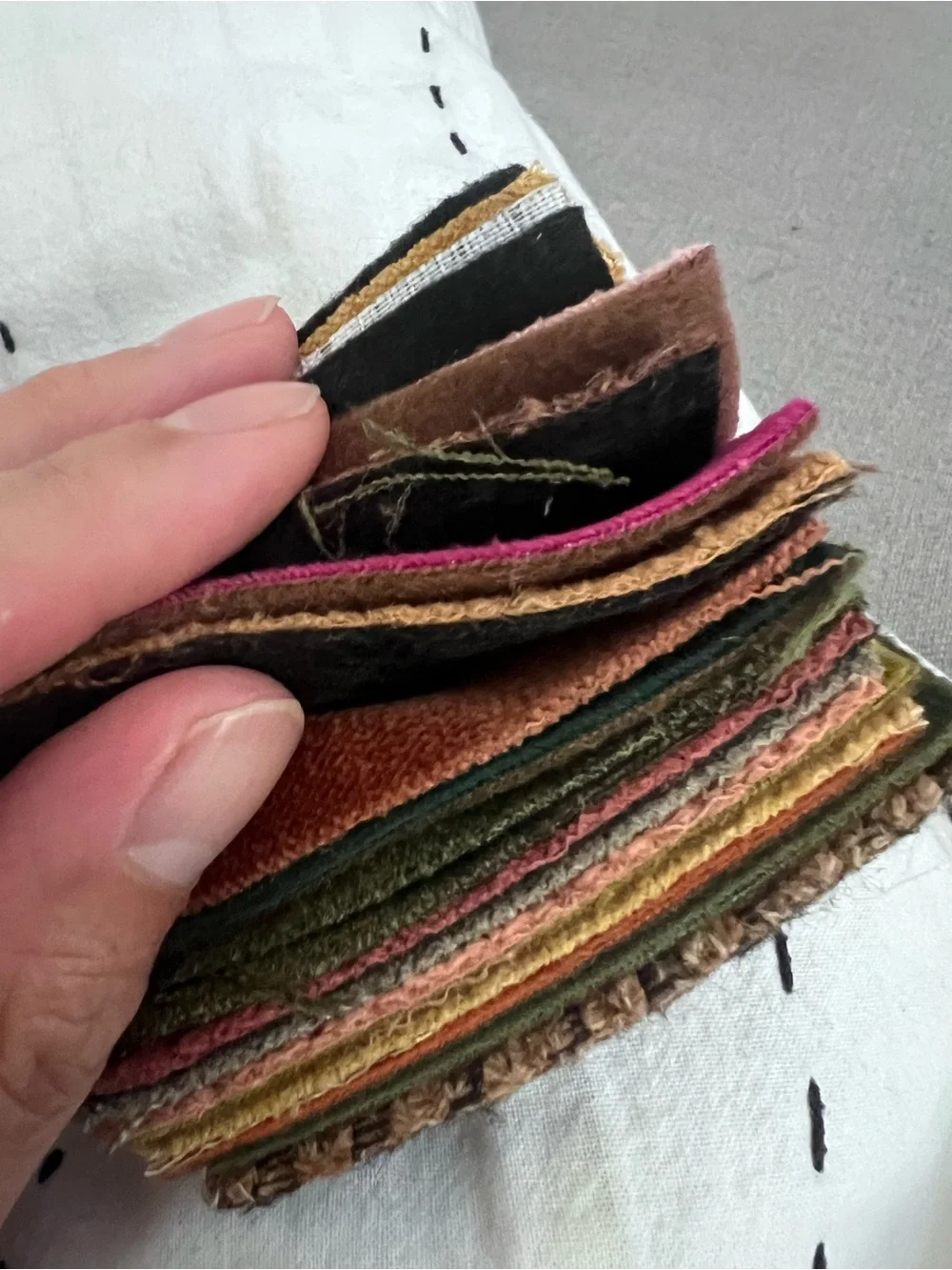 unbranded coming  from Brooklyn - make an offer textured samples creams
